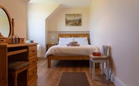 Barrymor Twin, Family And Double Room